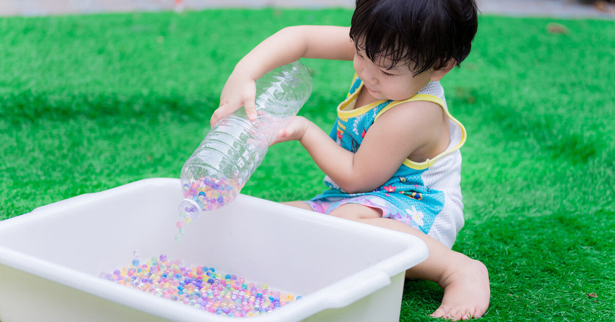 Giant Water Beads - Ultimate Guide To This Amazing Sensory Activity
