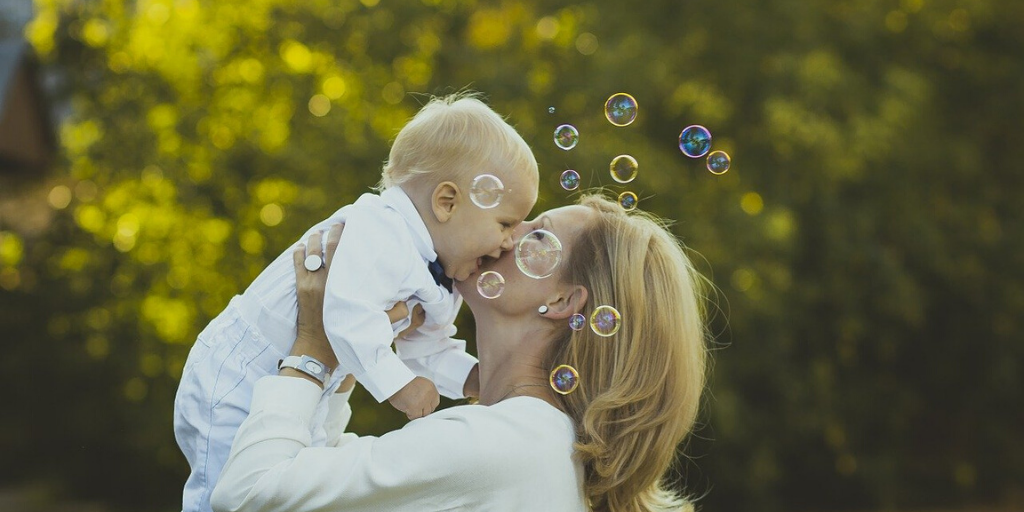 Building Your Baby’s Skills With Bubbles